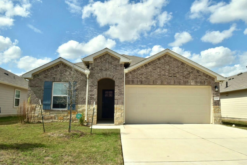 13606 Thomas Wheeler Way — exterior