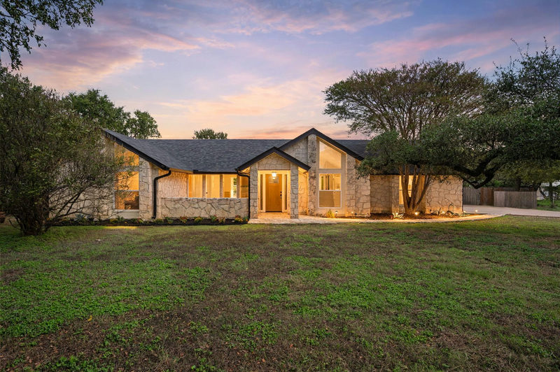 509 W Esparada Dr — exterior