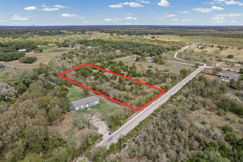 255 Crooked Rd — exterior