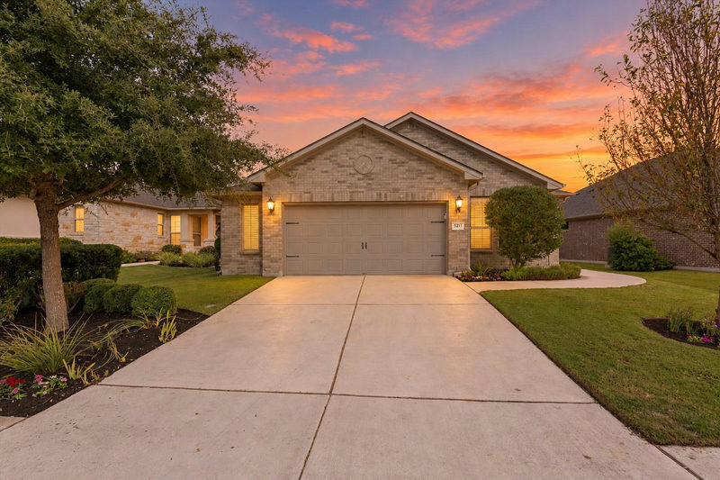 5217 Lusso Trl — exterior