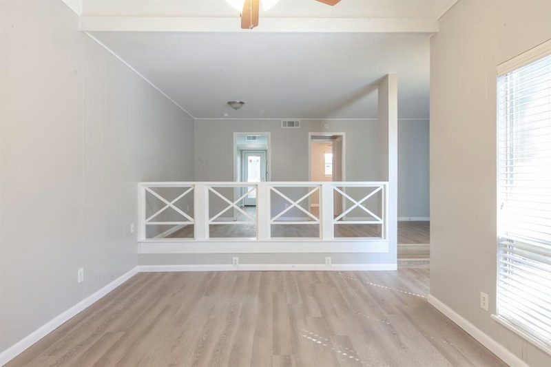 3405 Grooms St #3405 — exterior