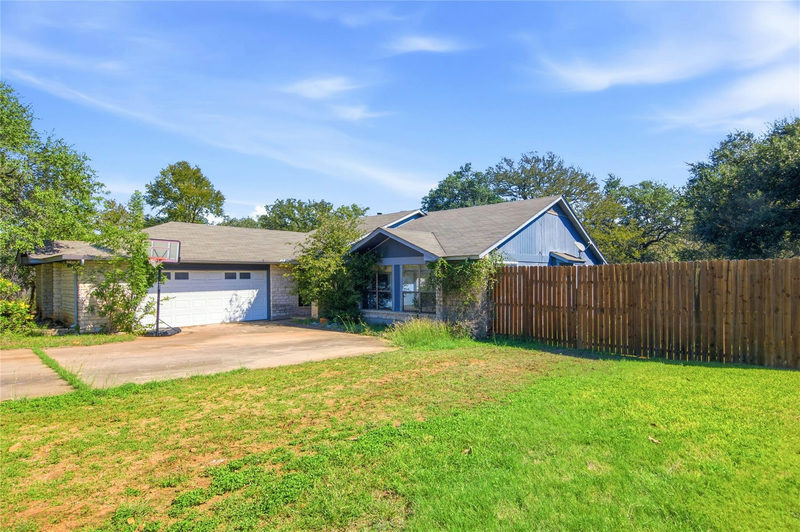 11107 Stormy Ridge Rd — exterior