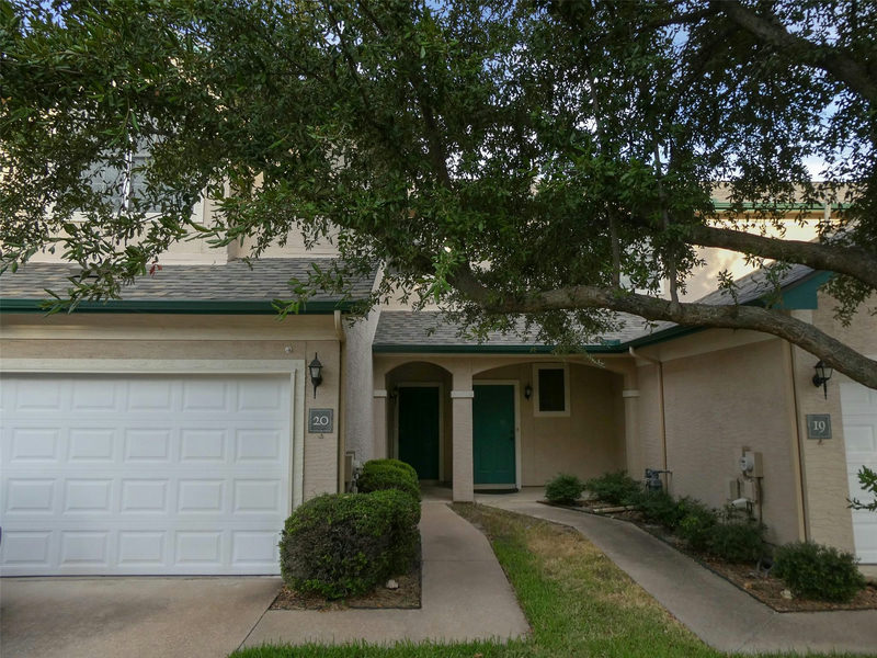 2100 PIPERS FIELD Dr #20 — exterior