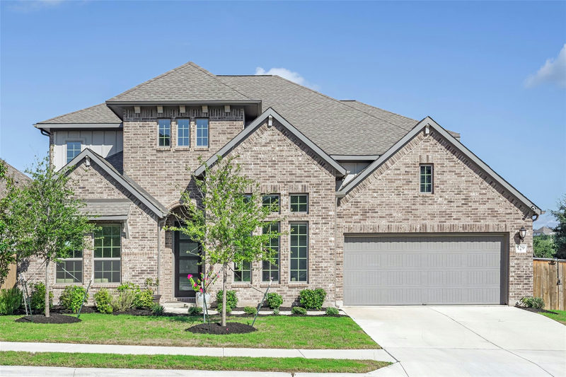 129 Shady Spring Trl — exterior
