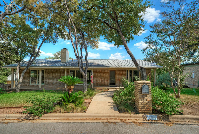 7 Inwood Cir — exterior