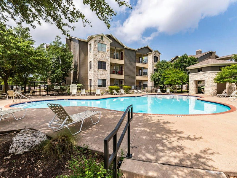 2320 Gracy Farms Ln #1214 — exterior