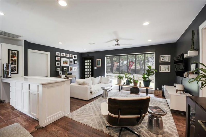 4600 Finley Dr — exterior