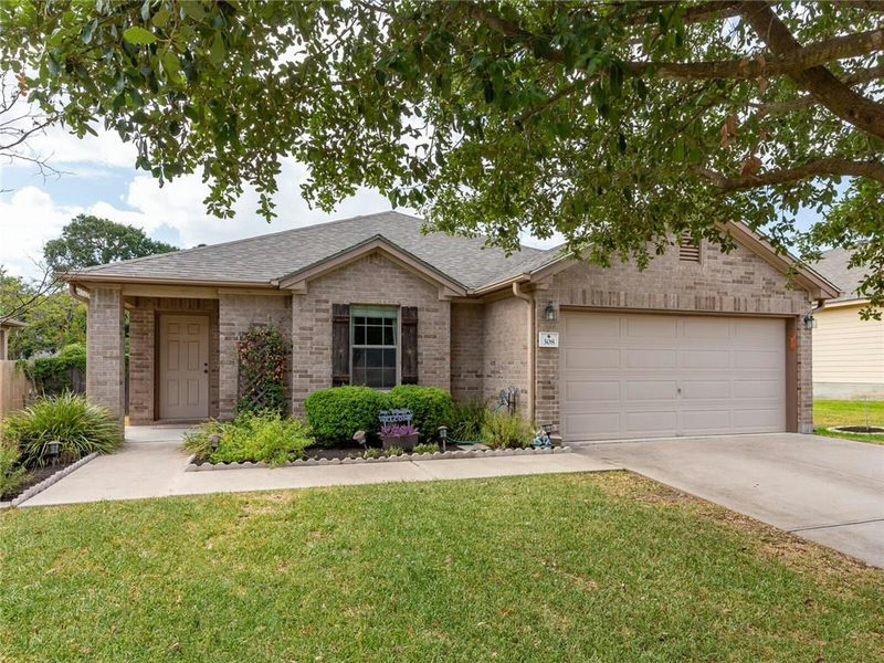 308 Wind Hollow Dr — exterior